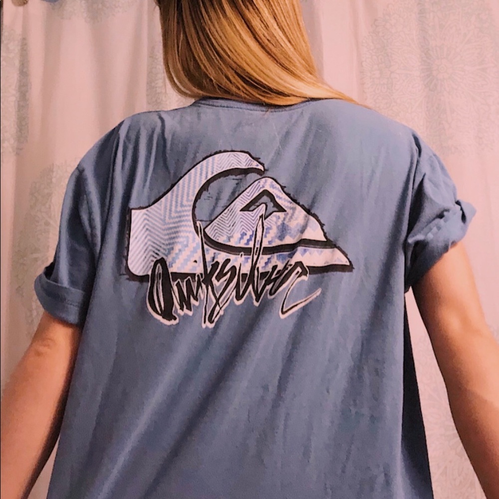 Blue quicksilver graphic tee